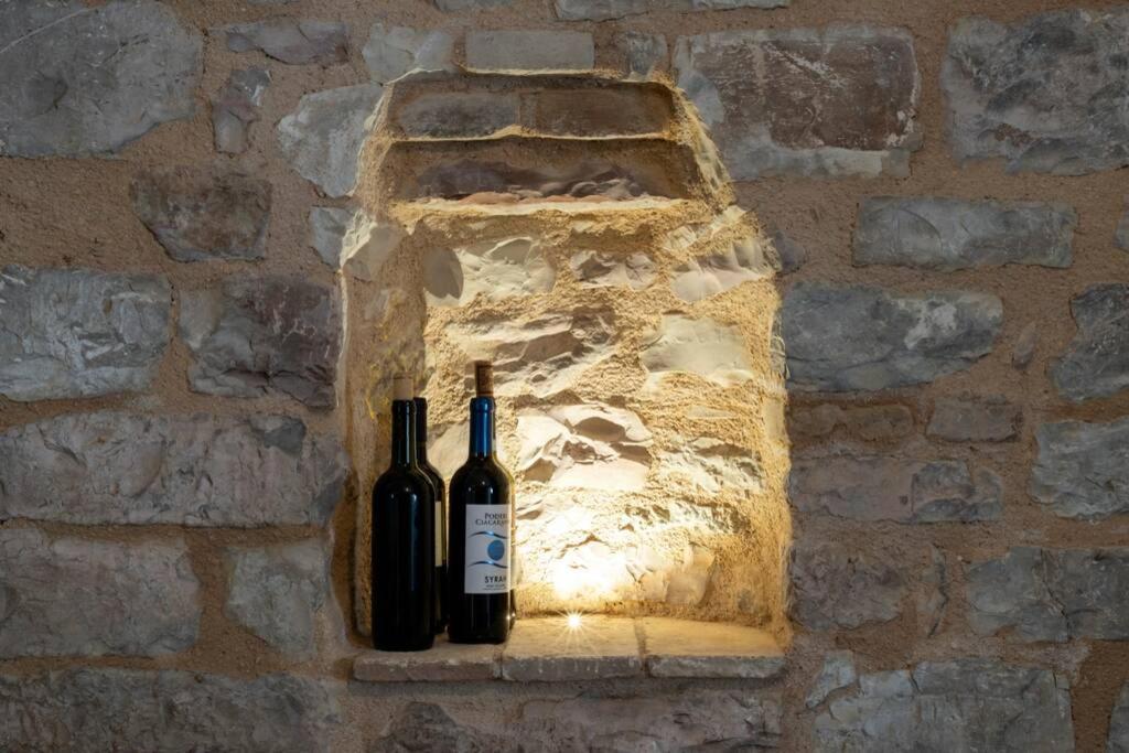 Cornelia Cavern Cosy Studio Apartment In Spello Exterior foto